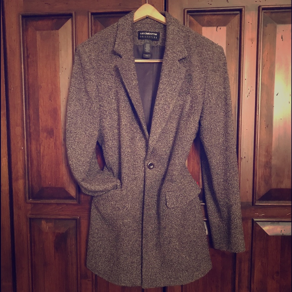 Like New wool-blend fully lined blazer.